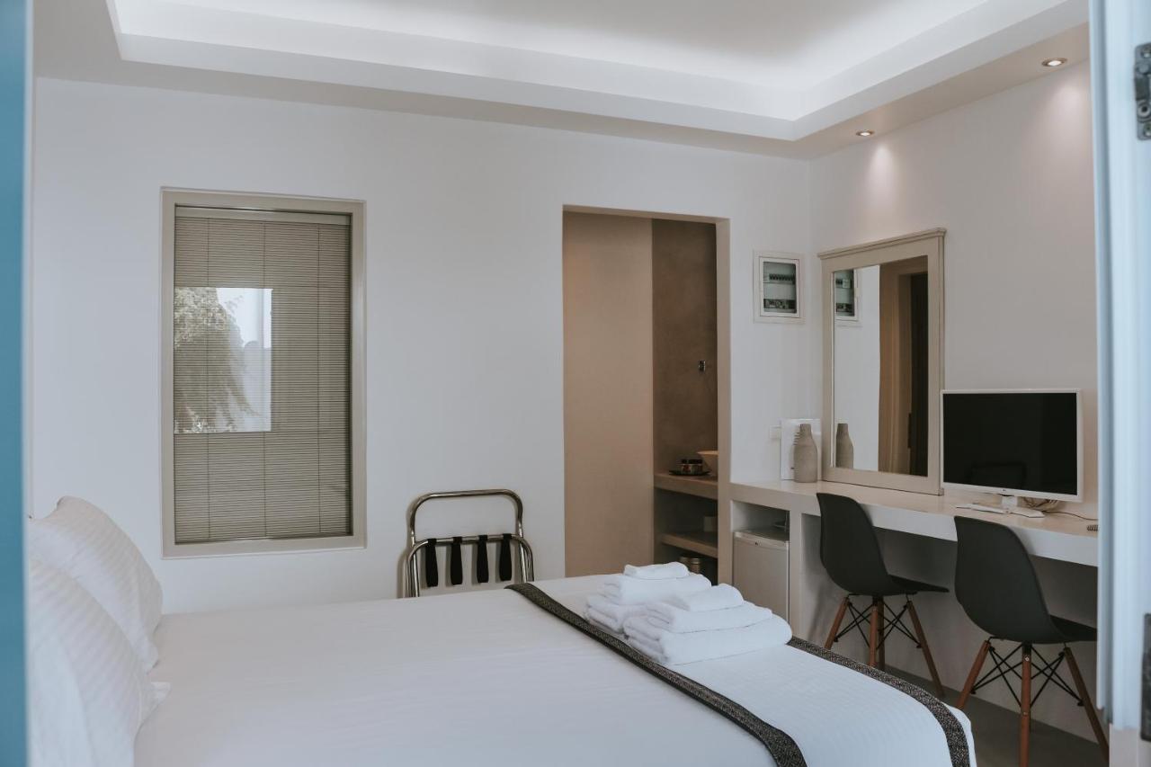 Alexandros Apartments Nausa Exteriér fotografie