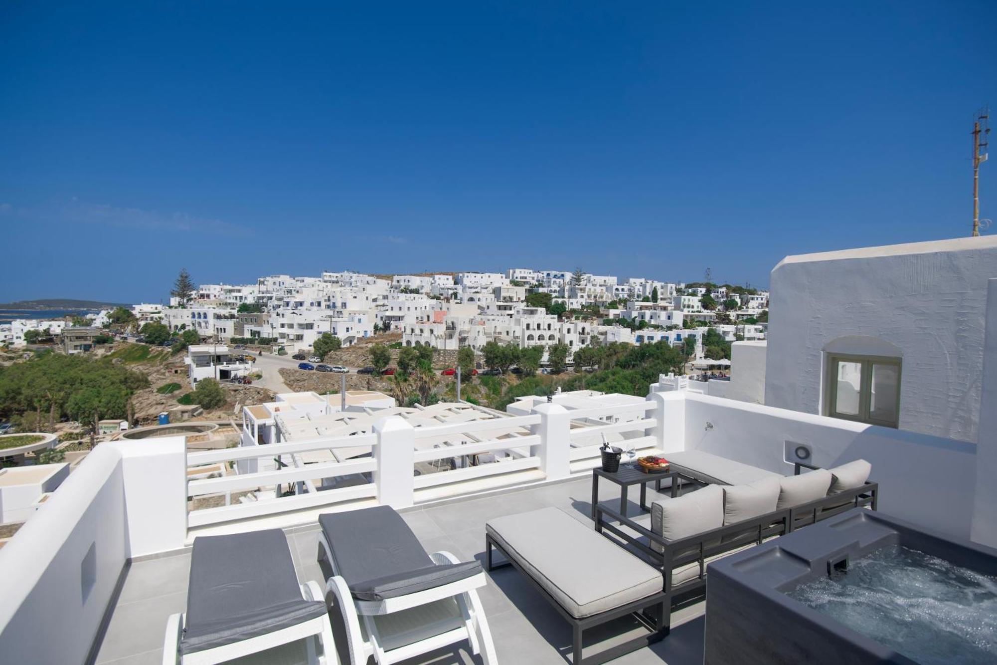 Alexandros Apartments Nausa Exteriér fotografie