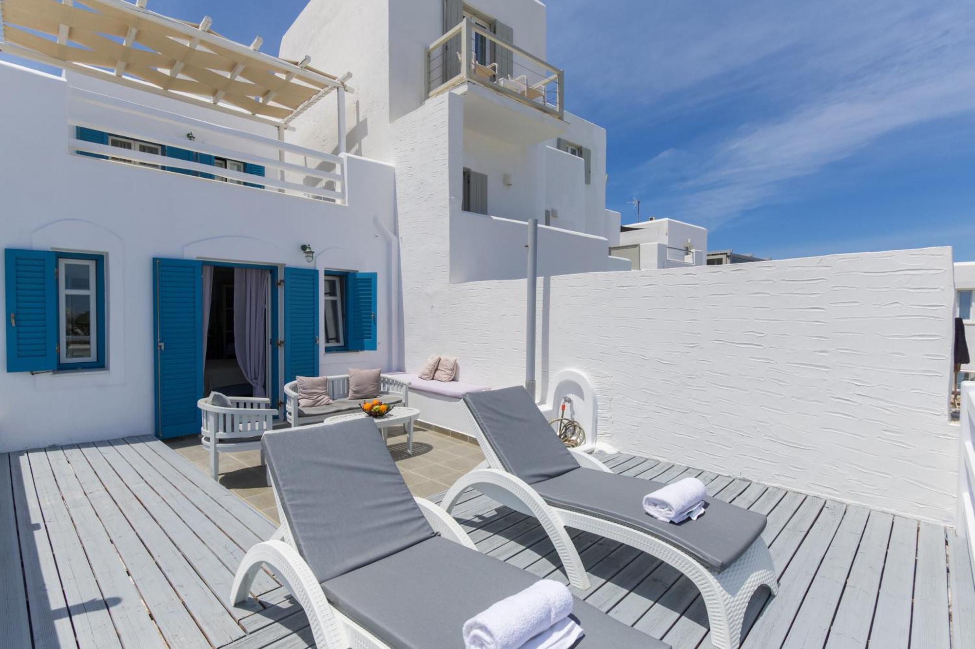 Alexandros Apartments Nausa Exteriér fotografie
