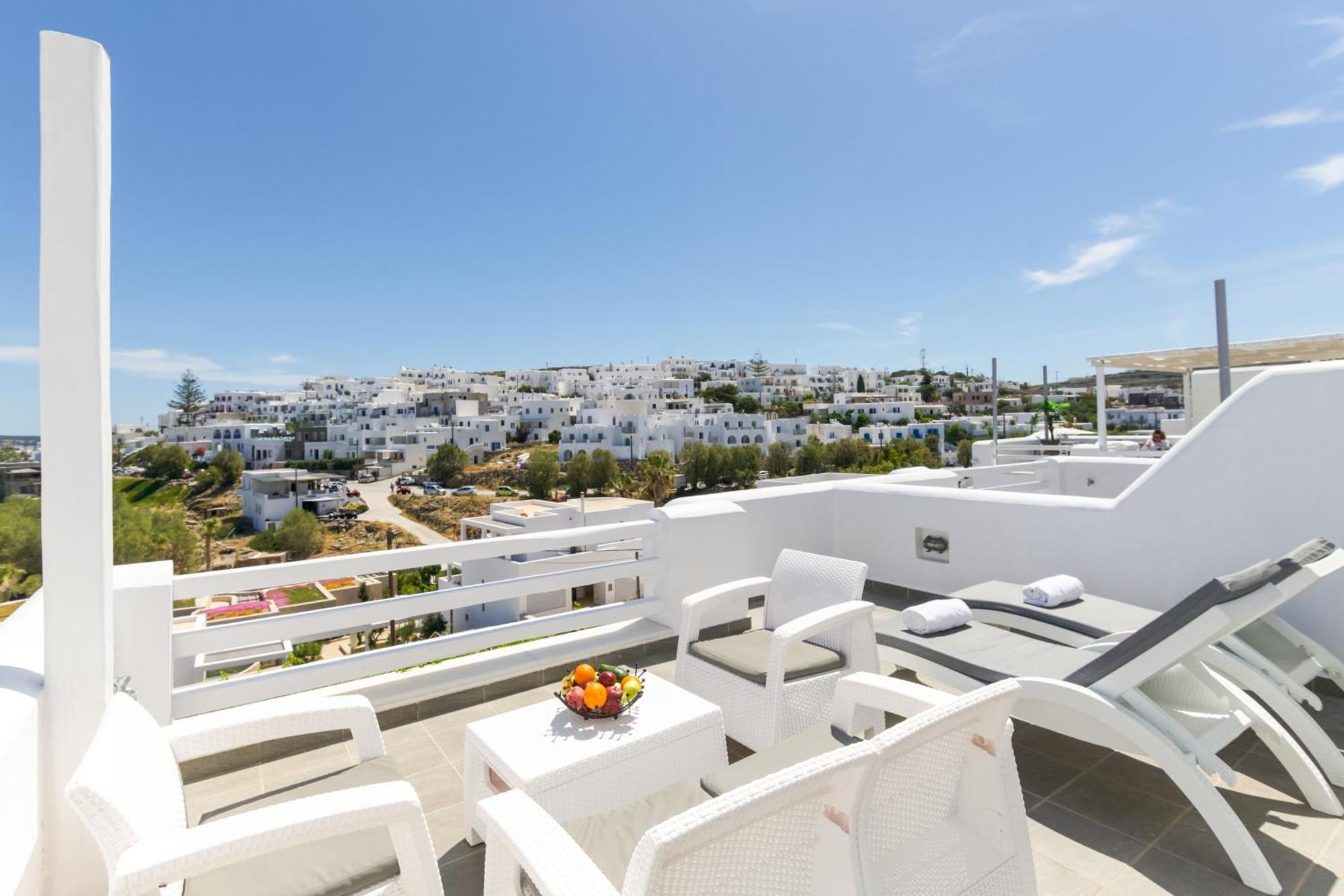 Alexandros Apartments Nausa Exteriér fotografie
